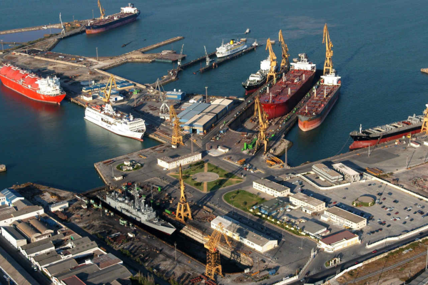 Navantia vuelve a confiar a FCC Ámbito la gestión de residuos de sus astilleros en Cádiz